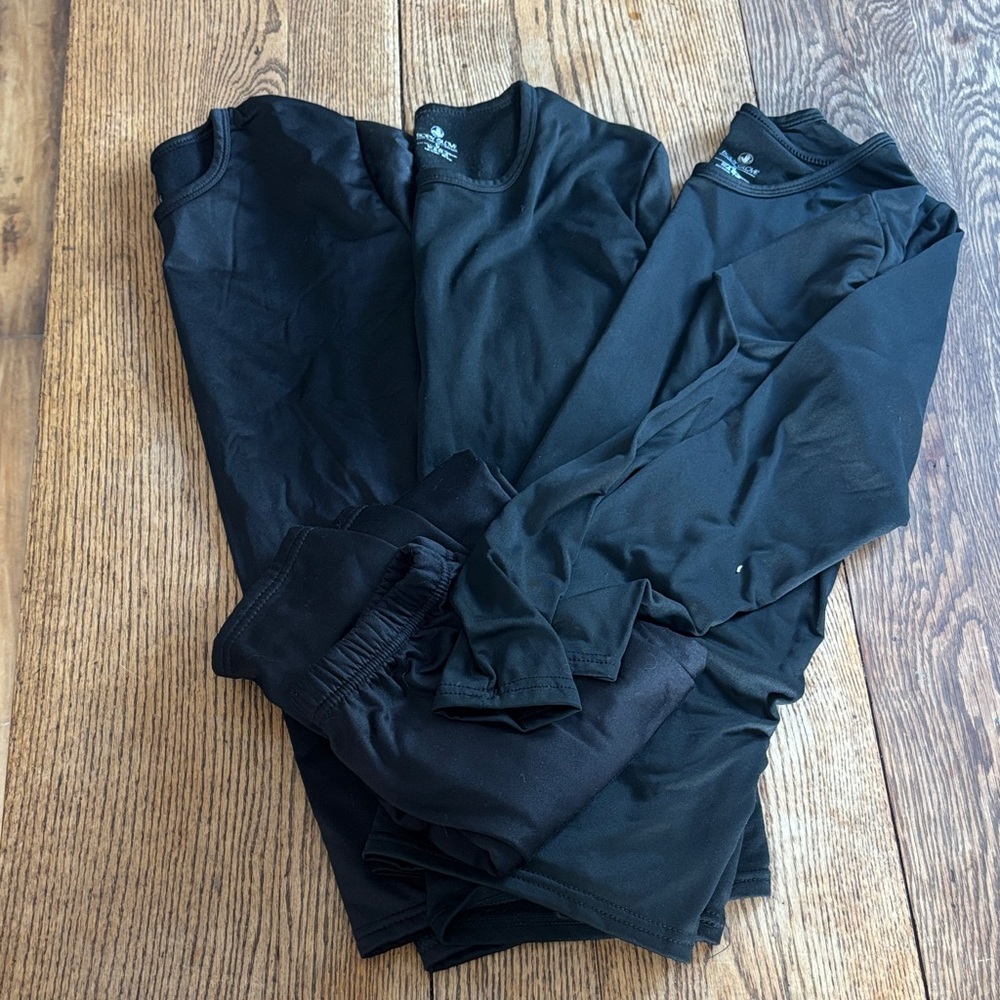 Bundle: Body Glove 3 Base Layer Thermal Tops and 1 Base Layer Thermal Bottom